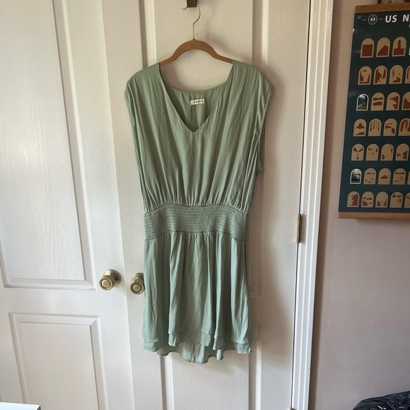 I1 Kori Mint Green Mini Dress - Picture 1 of 3